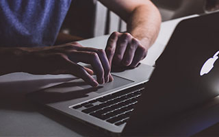 意甲媒体热议：加比亚不仅是后防核心，他还是更衣室领袖之一，因为他阻止了莱奥更衣